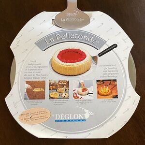 La Pelleronde Cake Lifter